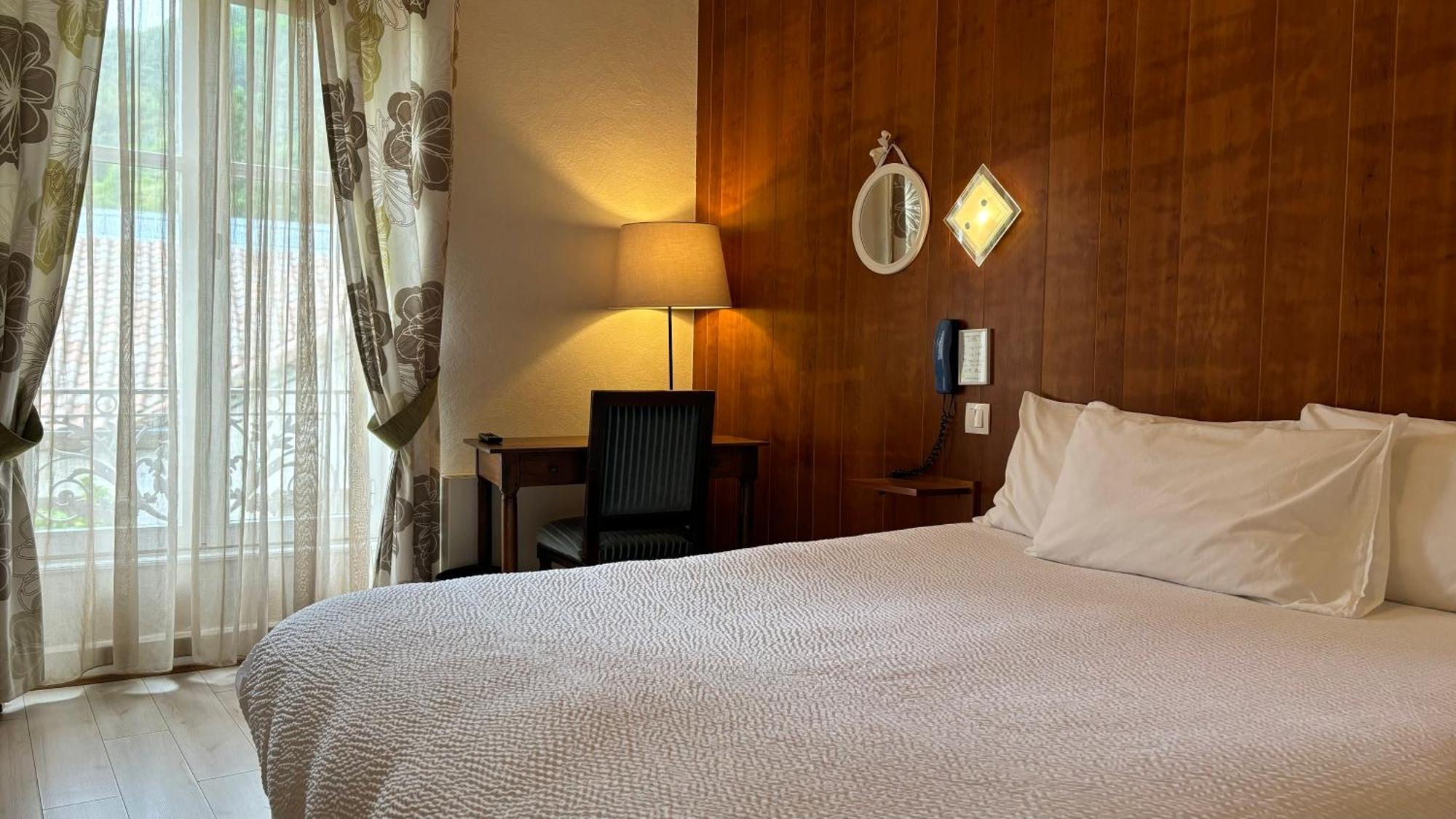 Logis Hotel Restaurant Grand Hotel De Lyon ヴァル・レ・バン エクステリア 写真