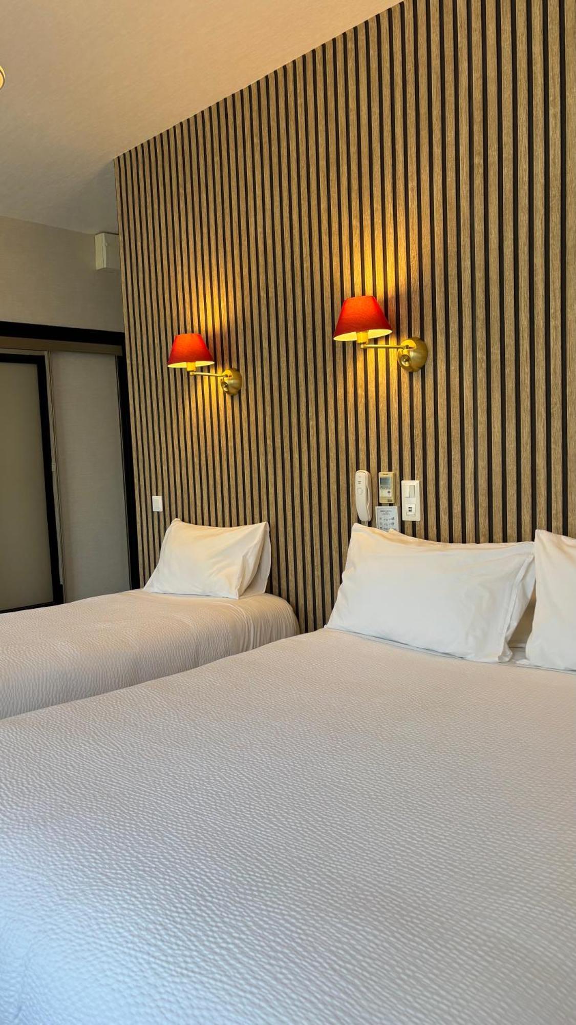 Logis Hotel Restaurant Grand Hotel De Lyon ヴァル・レ・バン エクステリア 写真